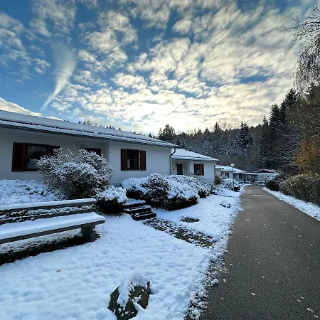 Mit Terrasse - Hunde Willkommen Apartment *